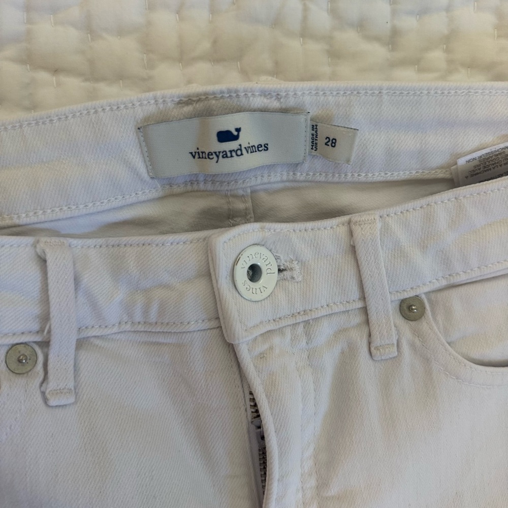 Vineyard Vines Women's Classic White Jeans